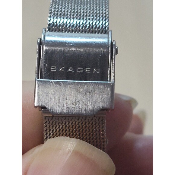 Skagen Platinum Plated Black Dial 19mm Women\'s  Bracelet Watch main image 10